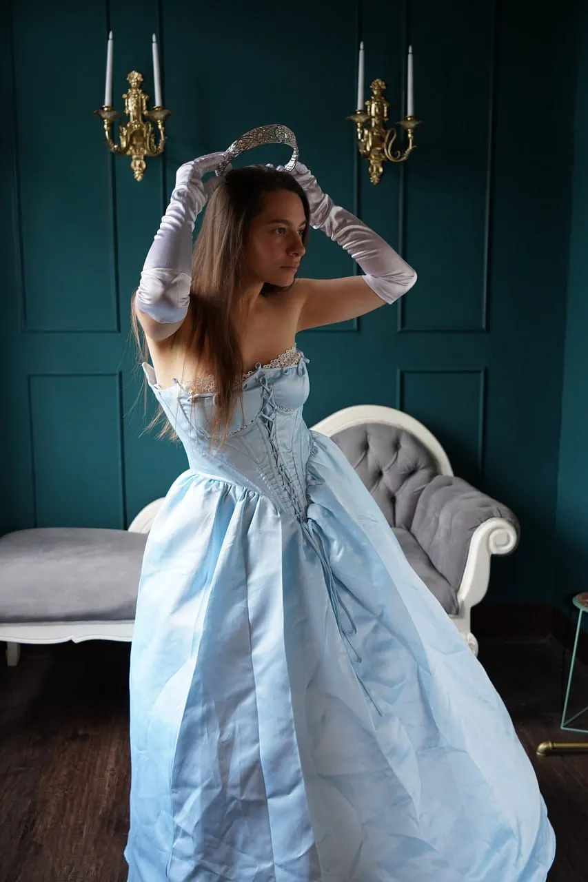 Retrato con vestuario histórico de Vestuario Antiguo
