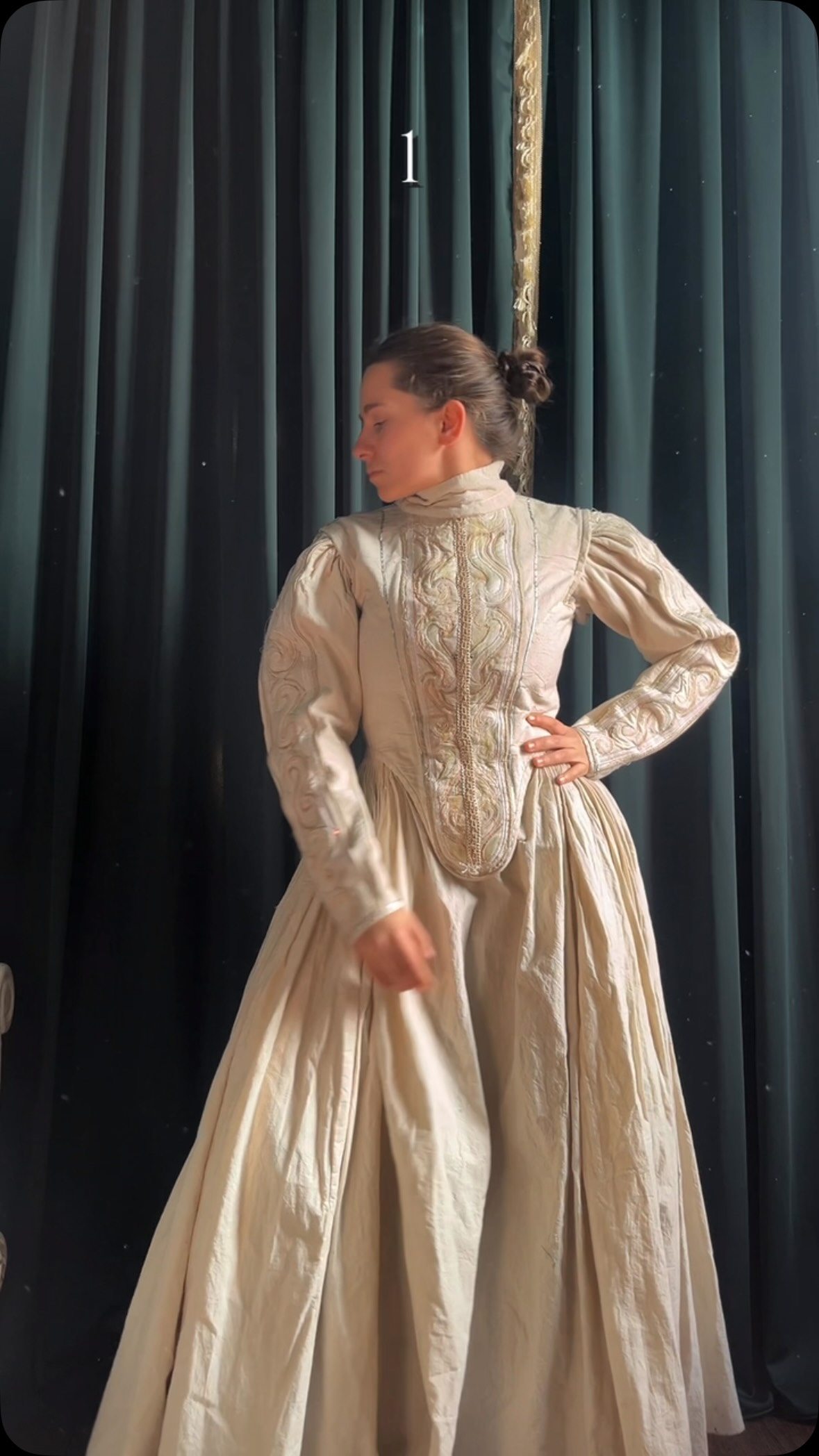 Publicación de Instagram de vestuario.antiguo