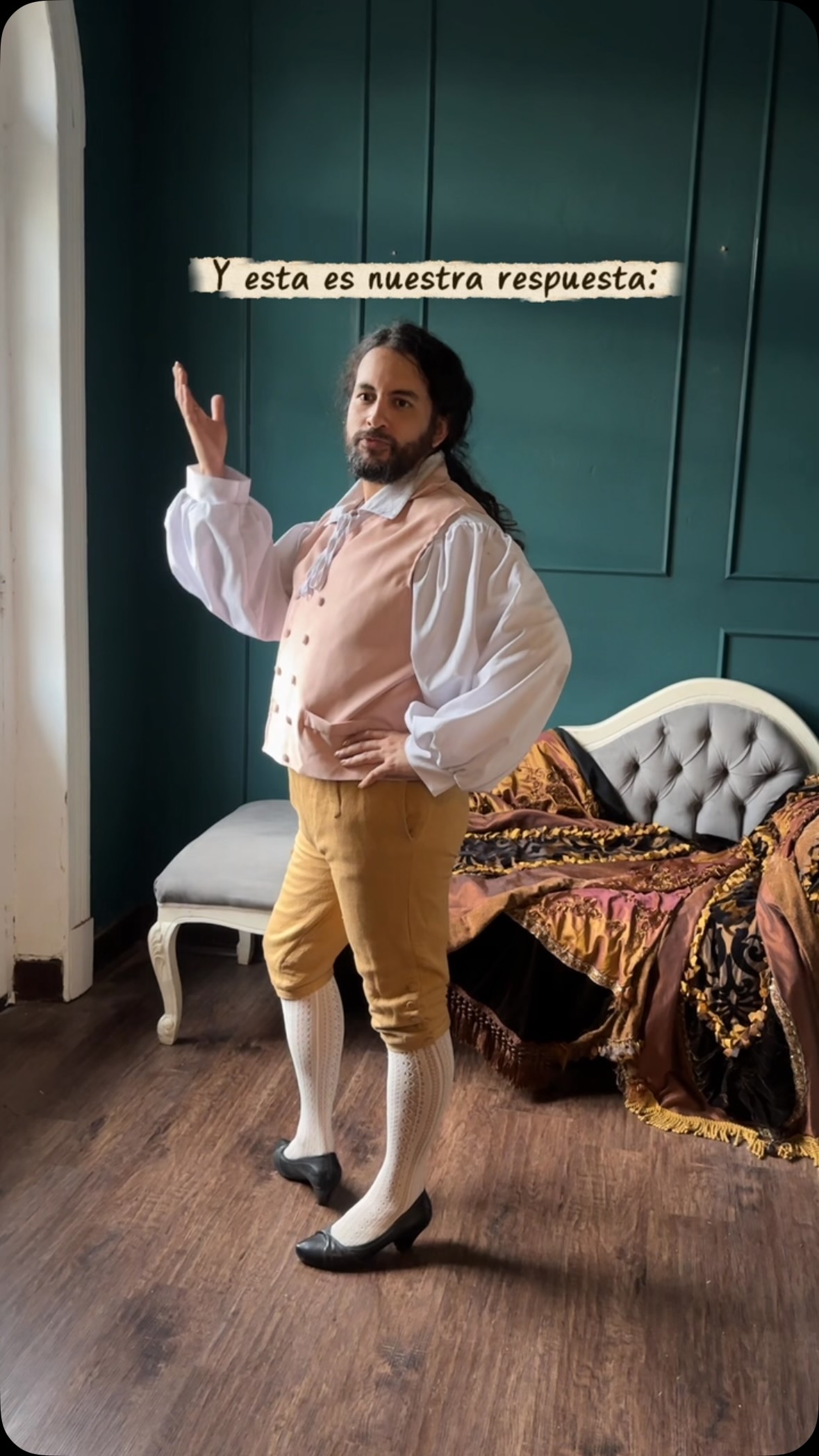 Publicación de Instagram de vestuario.antiguo