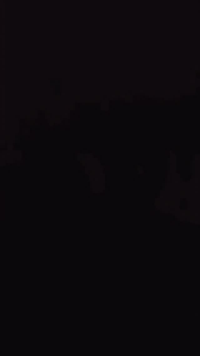 En nuestro perfil compartimos inspiración, anuncios de los bailes en Santiago y vestidos antiguos ✨
¡Sígannos!