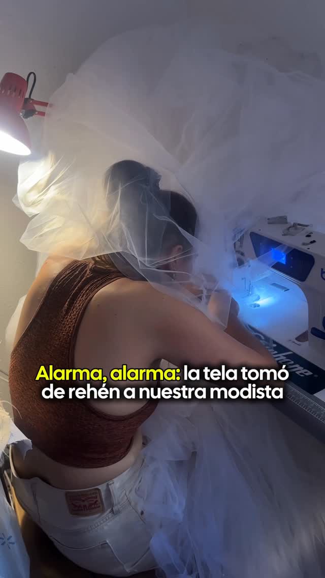 Para ver cómo quedó finalmente, síganse nuestro perfil y estén atentos al anuncio de nuestro nuevo vestido 🤩