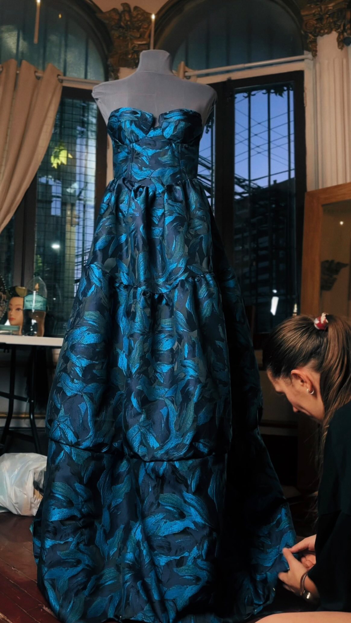 Se viene una nueva colección de vestidos — ideal para una sesión de fotos hermosa 📸✨