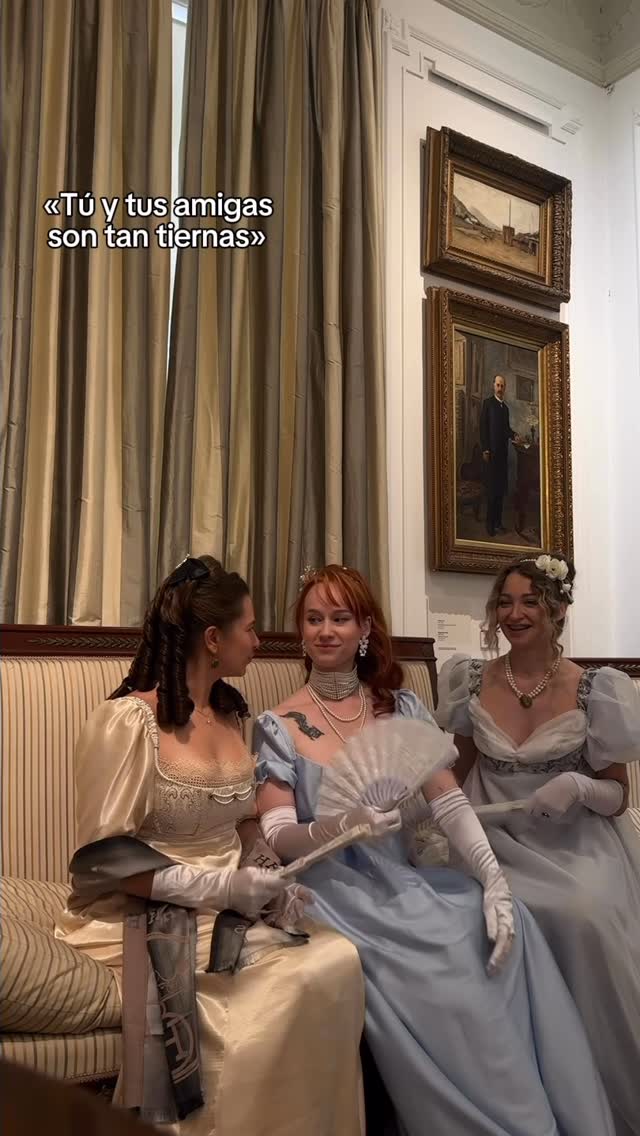 Publicación de Instagram de vestuario.antiguo