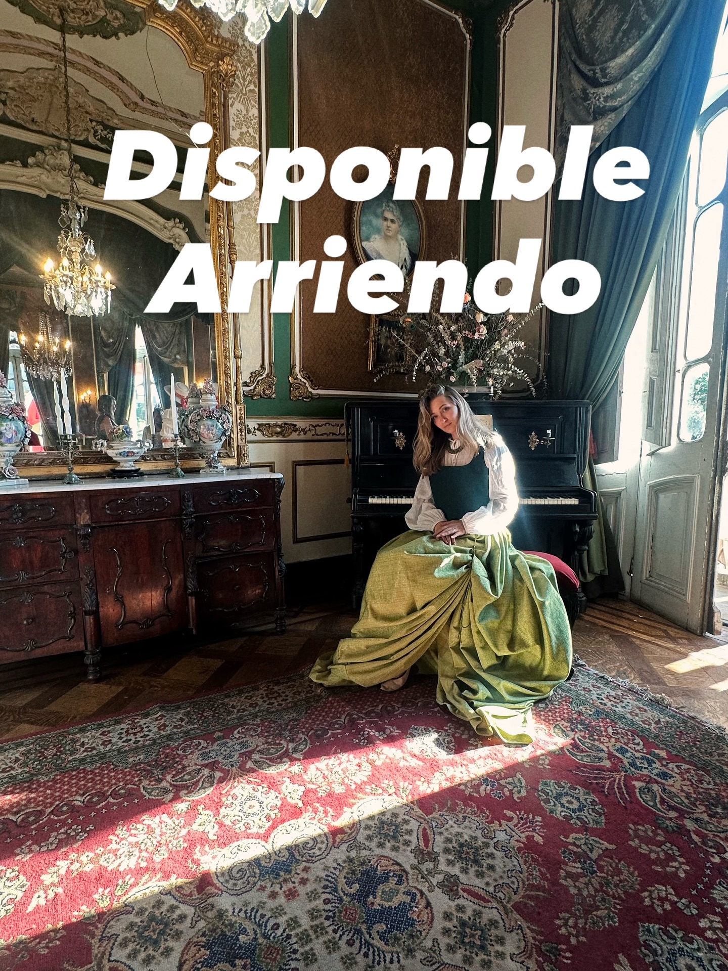 Arriendo de vestidos desde 25 000 hasta 65 000 CLP.
Para más detalles, escríbenos por mensaje privado. 💌
