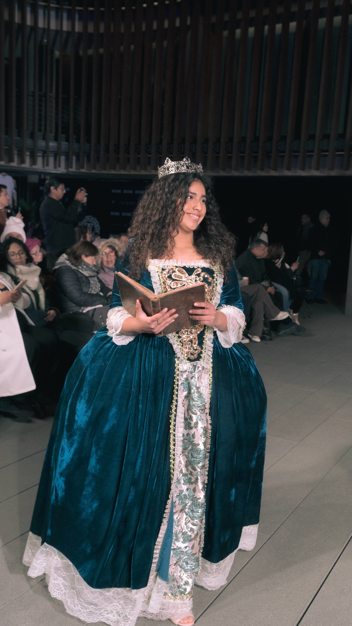 Historia de vestuario.antiguo