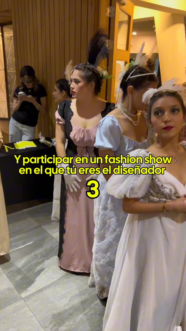 Nuestro primer desfile de vestidos en un fashion show. En mayo vamos a participar en otro fashion show, esta vez en Santiago. Pronto anunciaremos más detalles.