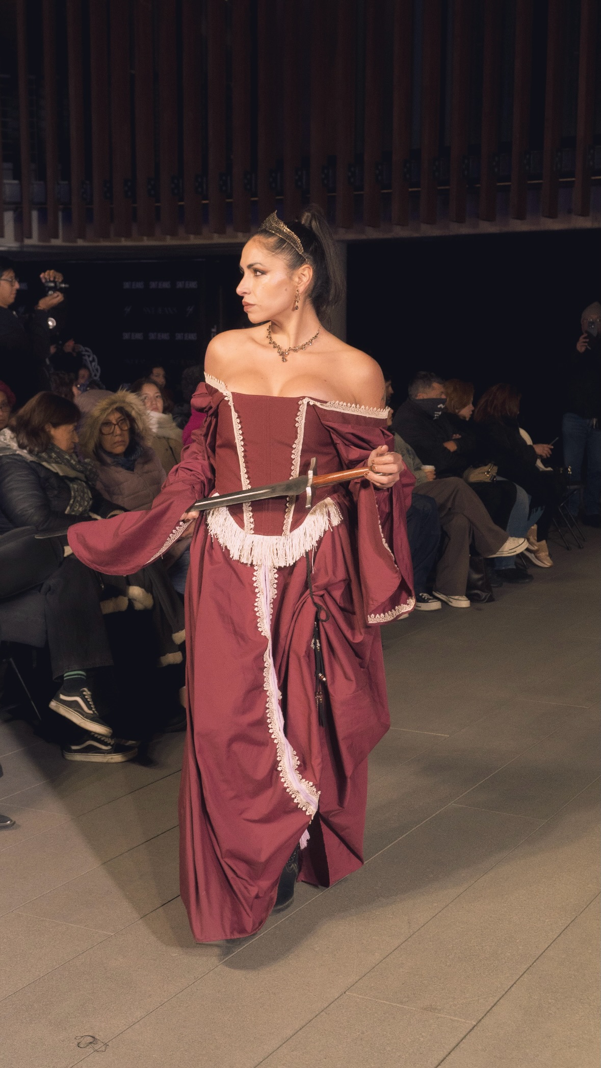 Historia de vestuario.antiguo